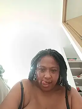 jazmin43 (F milf) - To be left in just a thong