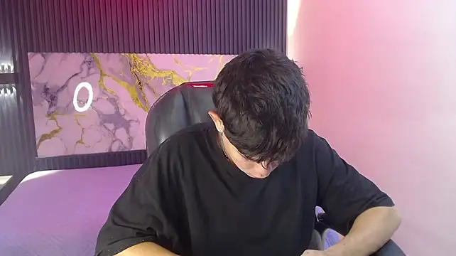 Eliot_rizzo live sex cam