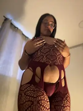 ashley_Tompson1
