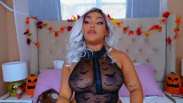 TiannahGlow