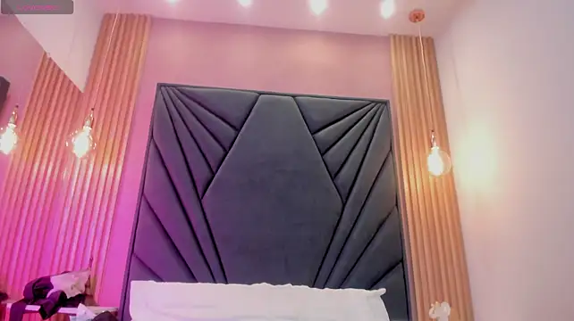 Emma_Lara1