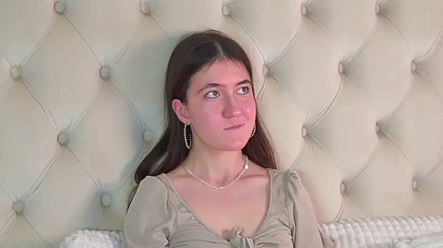 AprilWulkings live cam on StripChat