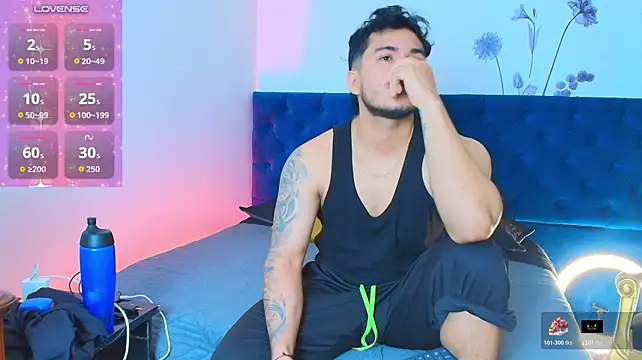 jeisonstark live cam on StripChat