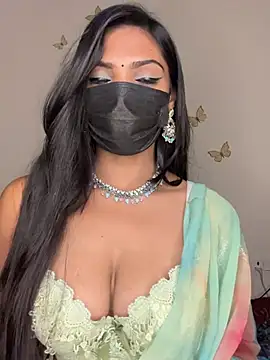 lovely_babiee (F young) - Boobs suck