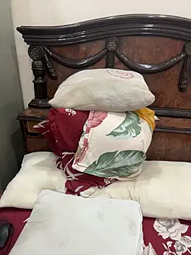 Telugu_HotGuy live cam on StripChat