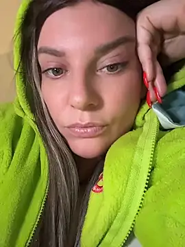 jessycaflame (F milf) - Last tip 3 squirt vids 😈💦💦