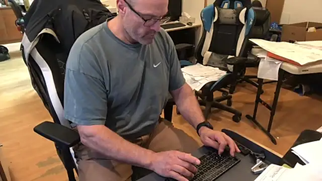 schief6218 (M grandpa) - cum show and maybe more