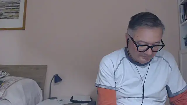 you6me (M grandpa) - Naked show cum