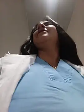 CAROLINE__07