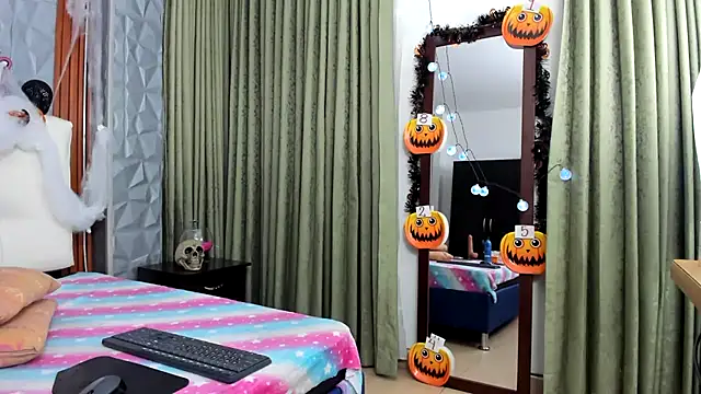 Axela_Milf