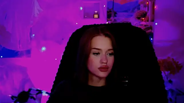 AngelaHolmes