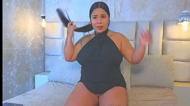EmilyQueen3x
