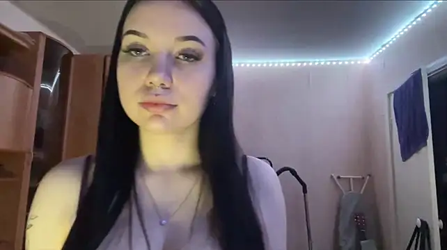 EileenKowalske live cam on StripChat