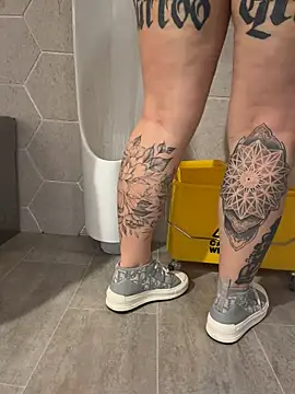 TattooGirlAlia webcam