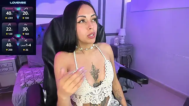 Madisson_Bluee live cam on StripChat