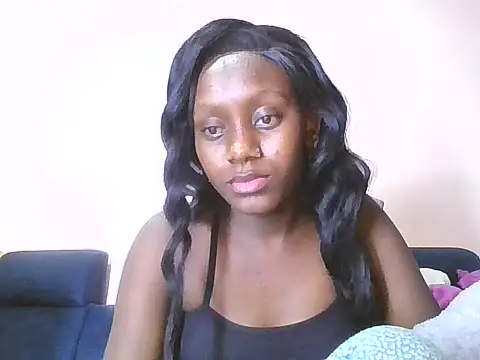 Fakama1 live cam on StripChat