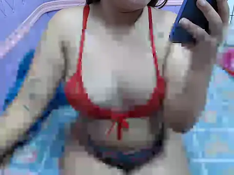 Hornyblaire18 webcam