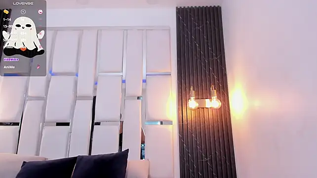 zaphiro_skay webcam