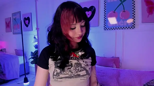Zoe_Lynch_