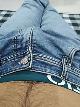 Rocky-badboy_cum4me webcam
