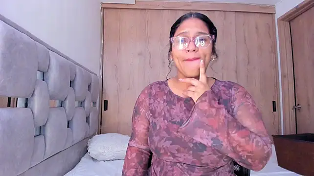 Vickyy30_