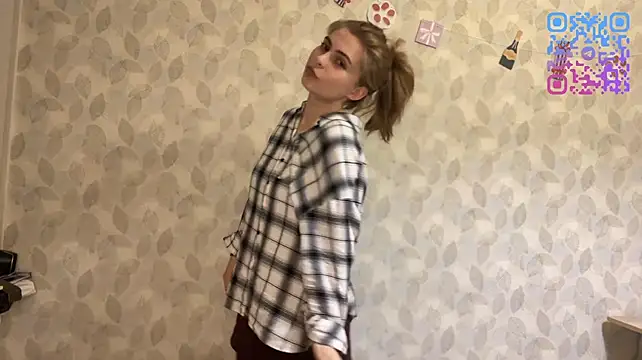 JessicaShelvy live cam on StripChat