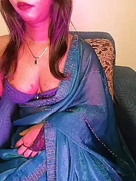 Eira_Moonlight live cam on StripChat