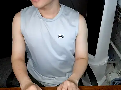 Louis_Caox live sex cam