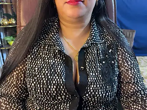 Curvy_Vincy4
