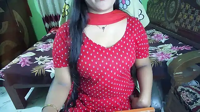 BengaliQueenStar live cam on StripChat