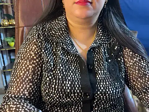 Curvy_Vincy4