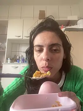 Sarah-safada live cam on StripChat