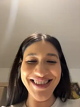 IrisBlues live cam on StripChat