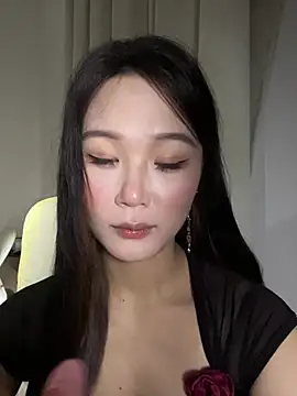 momo-1314 live cam on StripChat