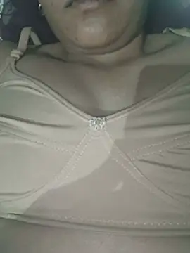 HOT_KAJAL_11 live cam on StripChat