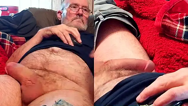 snickers1 (M grandpa) - to jerk off