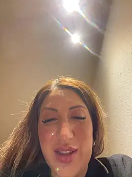 Nilay-Versaut Live Webcam on Stripchat