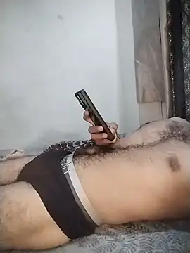 Mr_Hotyy webcam