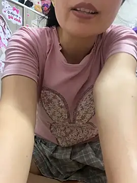 free chat room Ivy Trix2