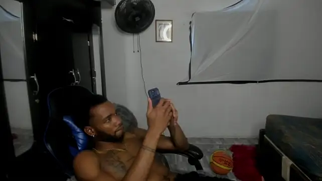 Kofi_exotic_2