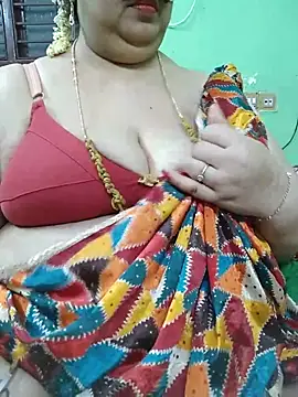 tamil-mayasri (F milf) - my hairy pusyy flash