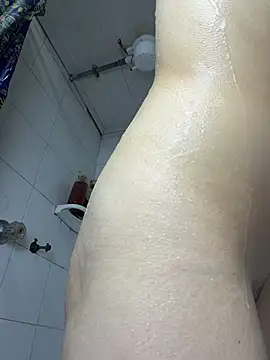 chloecollins__ (F teen) - MISSIONARY FUCK & AMAZING SQUIRT!