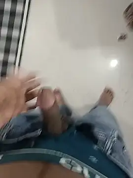 Rocky-badboy_cum4me webcam