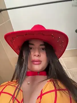 Jenn_Layton