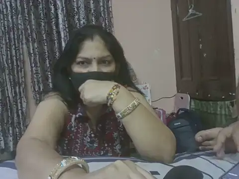 Desi_couple85