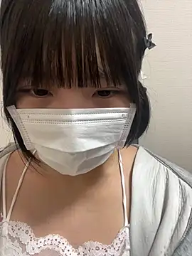 Noanyaero live cam on StripChat