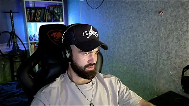 _Serious_Man on Stripchat