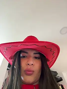 Jenn_Layton