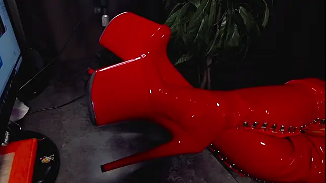 QueenOfUrKink