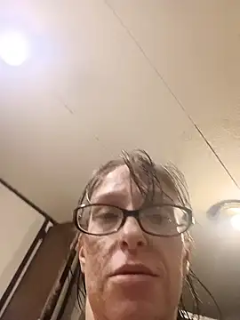 MetalGoddess live cam on StripChat